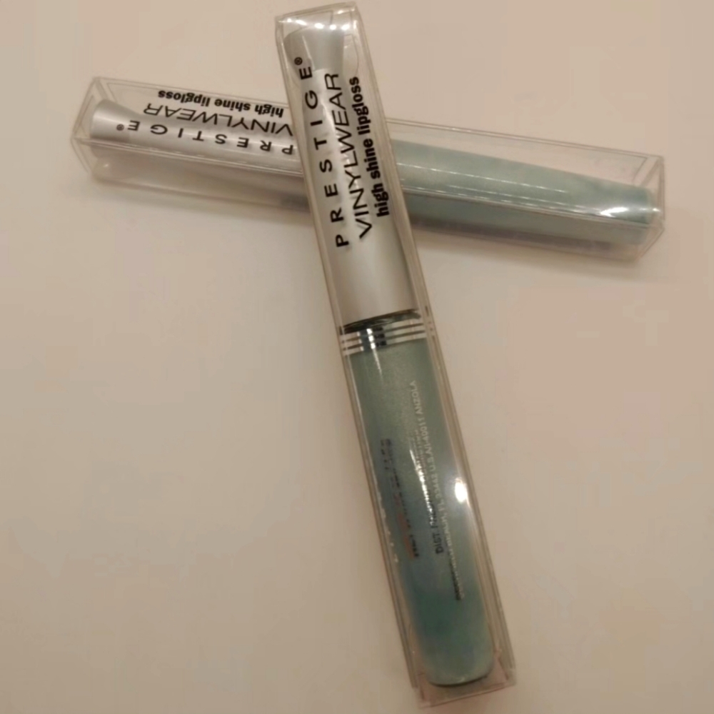 Prestige Vinyl Wear High Shine Lipgloss ICE Silver/Blue Light